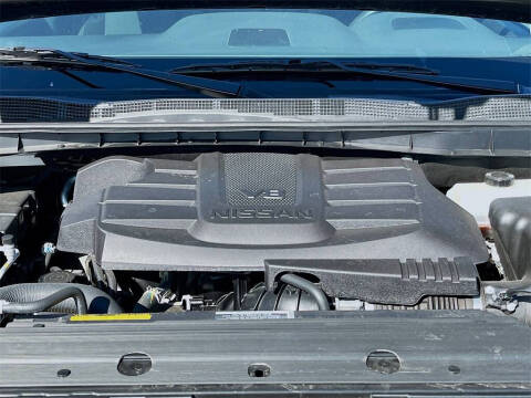 2024 Nissan Titan SV