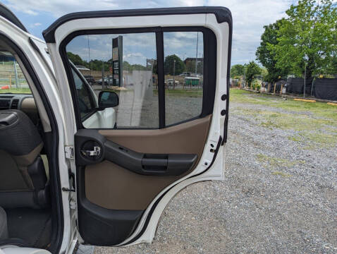 2005 Nissan Xterra S