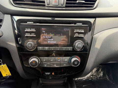 2017 Nissan Rogue Sport S