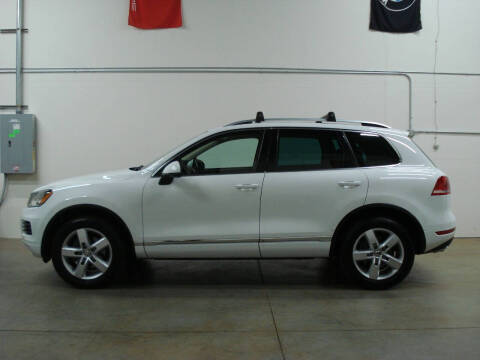 2013 Volkswagen Touareg TDI Sport