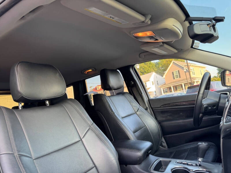 2013 Jeep Grand Cherokee Laredo