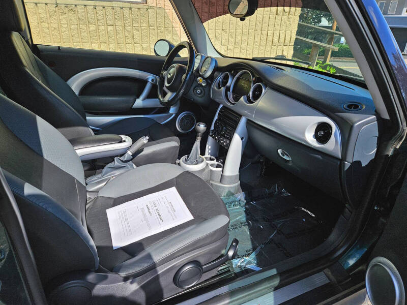 2005 MINI Cooper S