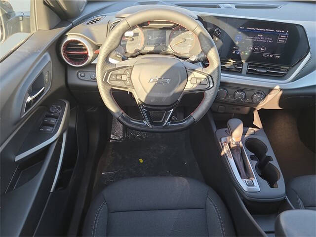 2026 Chevrolet Trax RS