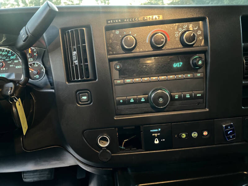 2018 Chevrolet Express 2500