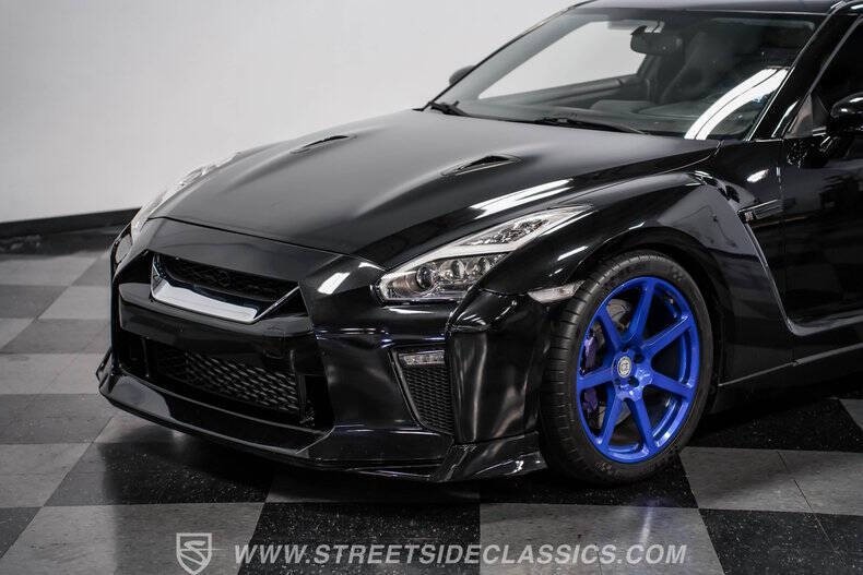 2013 Nissan GT-R