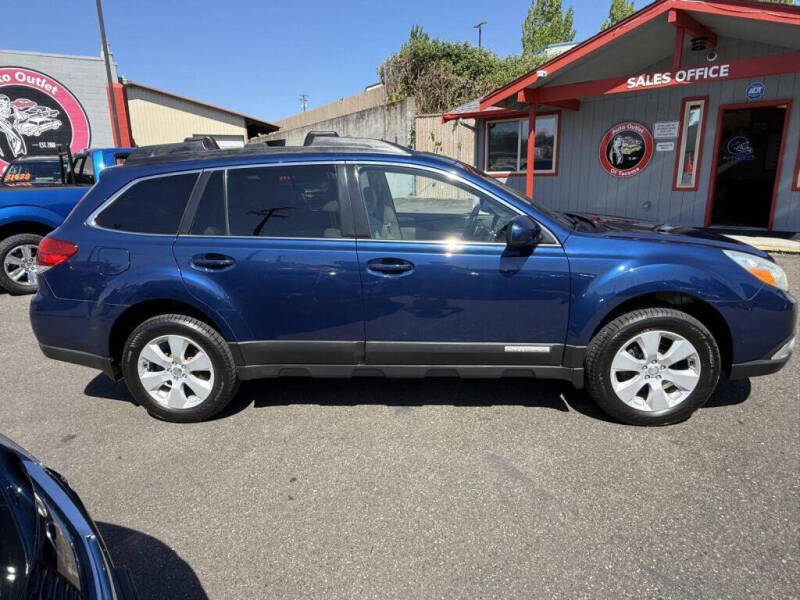 2011 Subaru Outback 2.5i Limited