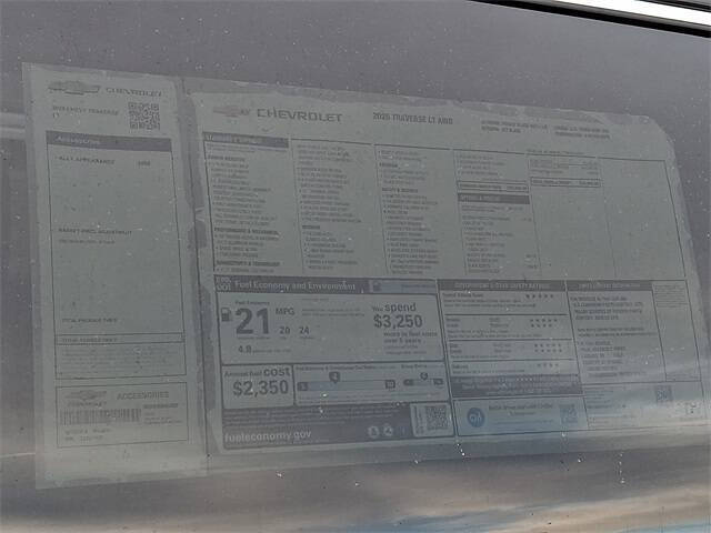 2026 Chevrolet Traverse LT