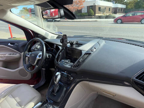 2014 Ford Escape Titanium