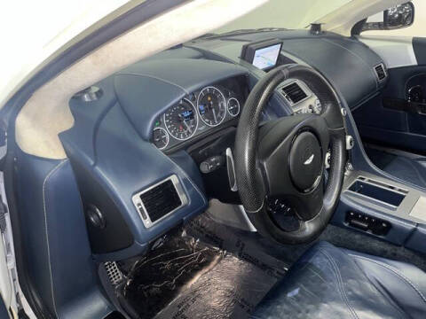 2011 Aston Martin DBS Volante