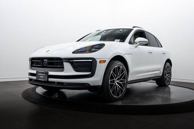2023 Porsche Macan