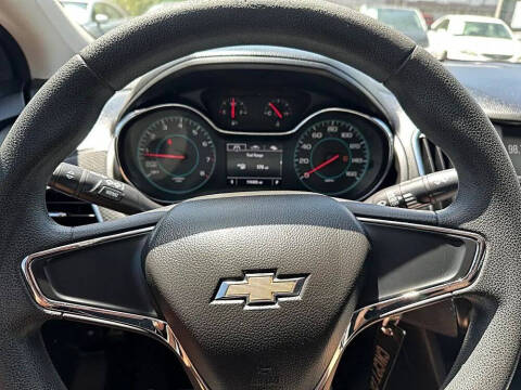 2017 Chevrolet Cruze LS Auto