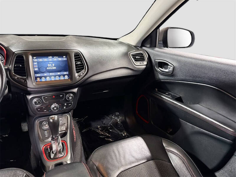 2020 Jeep Compass Trailhawk