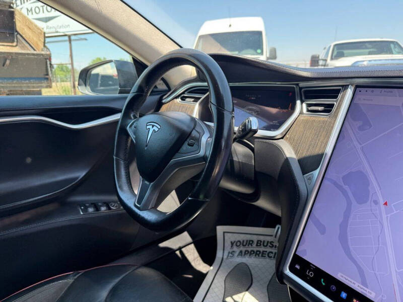 2013 Tesla Model S Performance