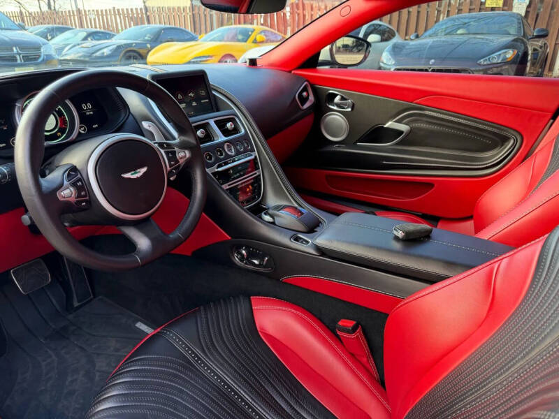 2017 Aston Martin DB11