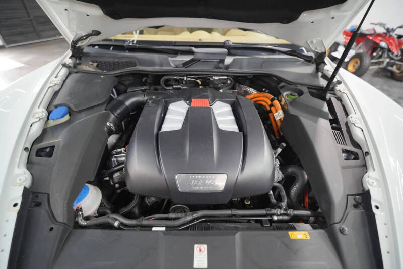 2014 Porsche Cayenne S Hybrid