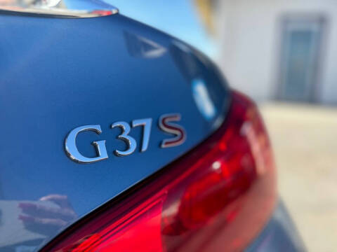 2013 Infiniti G37 Convertible