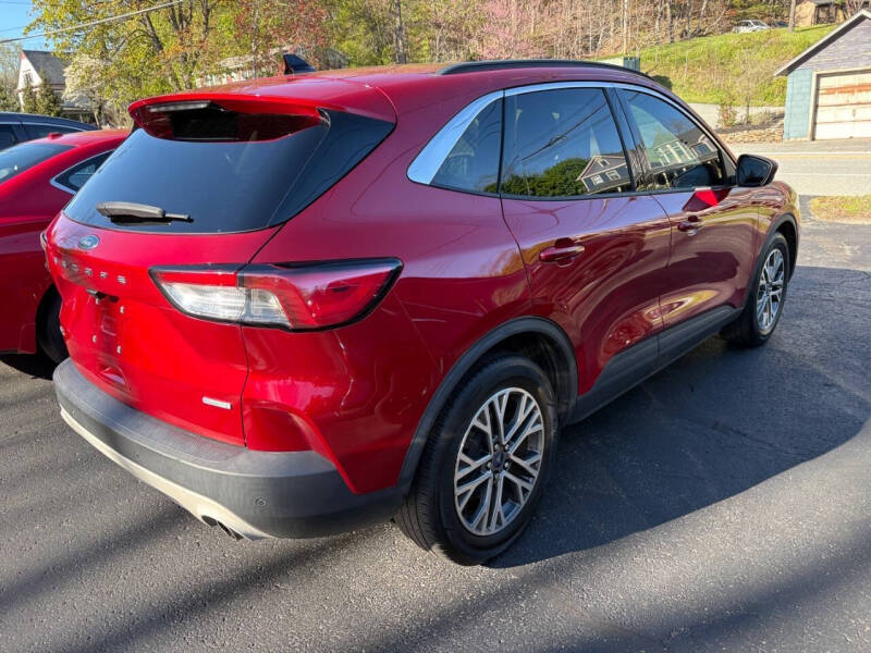 2020 Ford Escape SEL