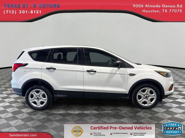 2019 Ford Escape S