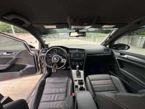 2016 Volkswagen Golf R