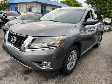 2015 Nissan Pathfinder for sale at Plus Auto Sales in West Park FL