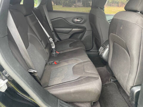 2019 Jeep Cherokee Latitude