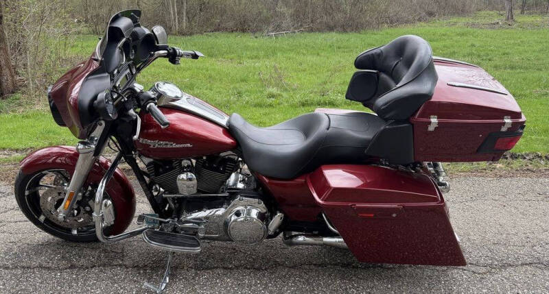 2009 Harley-Davidson® FLHX - Street Glide®