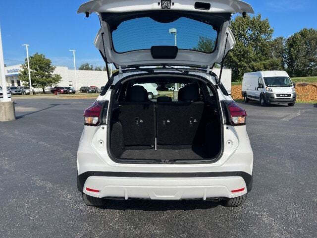 2023 Nissan Kicks 22