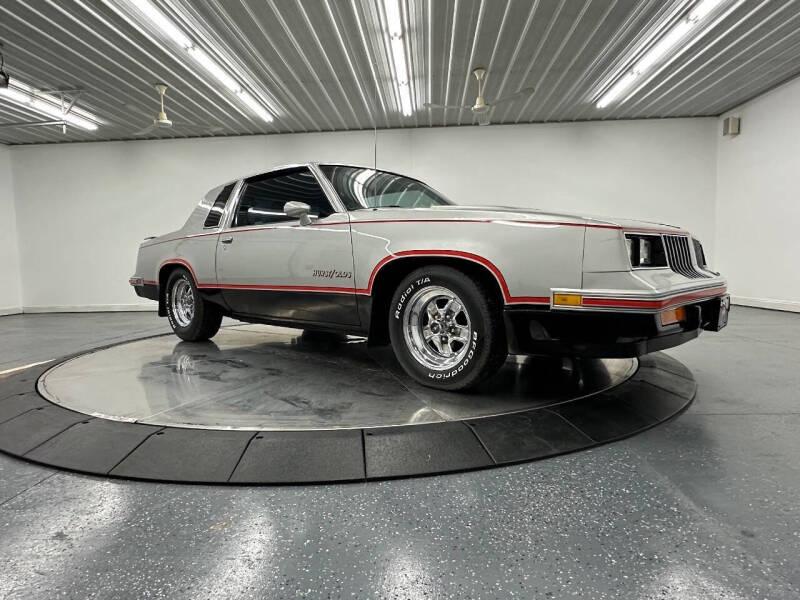 1984 Oldsmobile Cutlass Calais Hurst