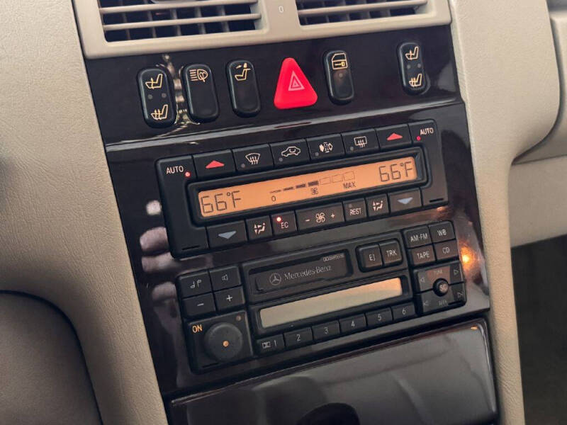 1996 Mercedes-Benz E-Class E 320