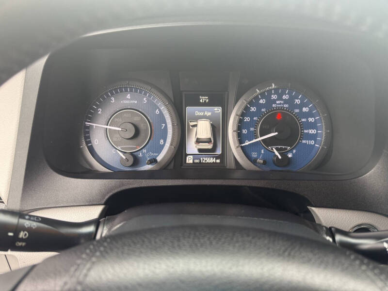 2015 Toyota Sienna XLE Premium 8-Passenger