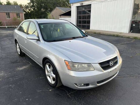 2006 Hyundai Sonata for sale at Premium Motors in Saint Louis MO