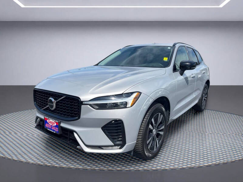 2024 Volvo XC60 B5 Core Dark Theme