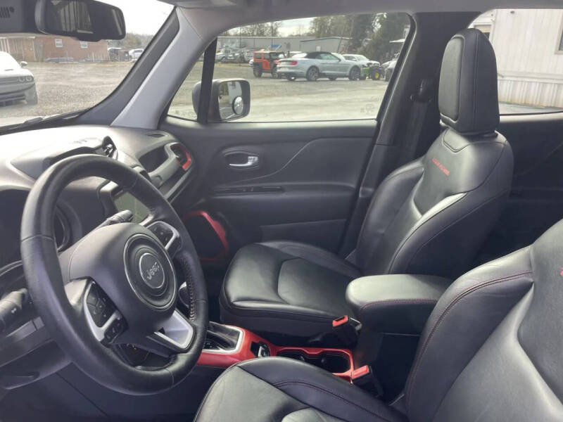 2020 Jeep Renegade Trailhawk