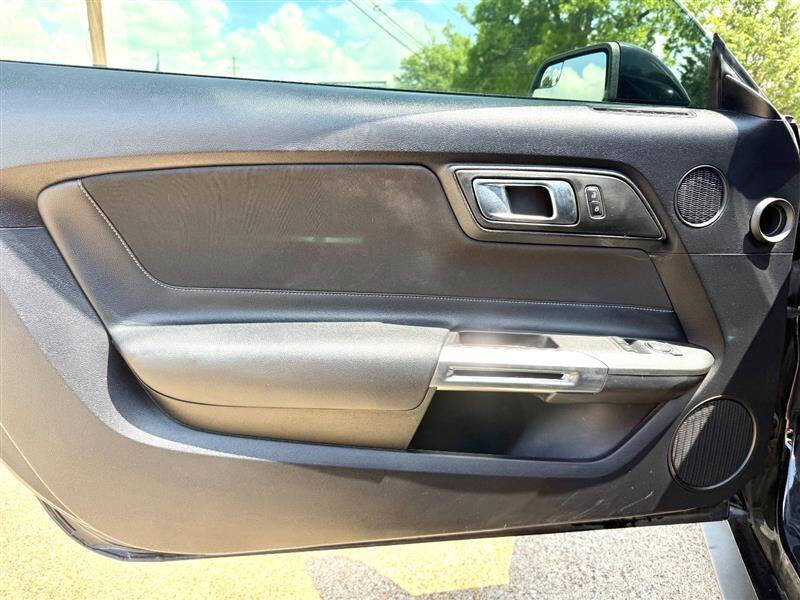 2019 Ford Mustang EcoBoost