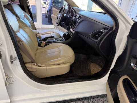 2012 Chrysler 200 Limited