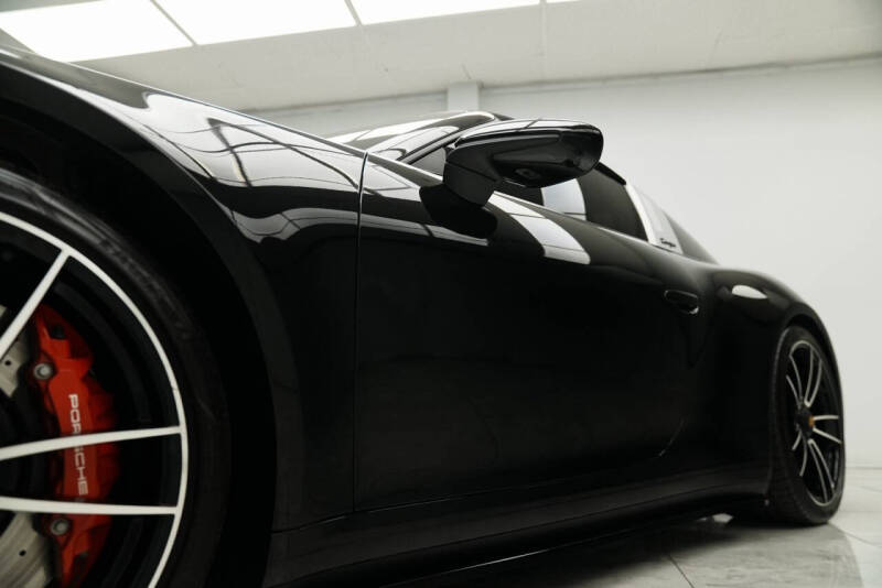 2022 Porsche 911 Targa 4 GTS