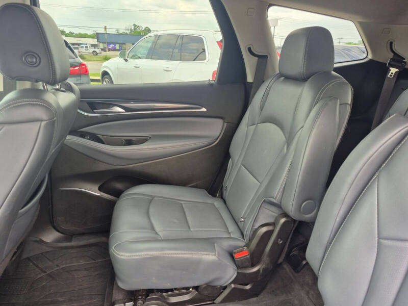2020 Buick Enclave Essence