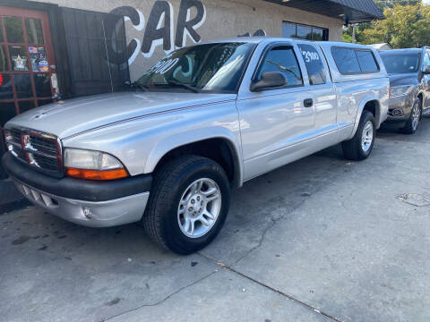 2004 Dodge Dakota for sale at Bay Auto Wholesale INC in Tampa FL