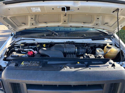 2011 Ford E-Series E-250