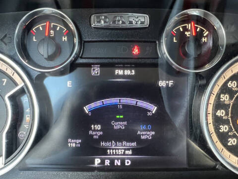 2017 RAM 1500 SLT