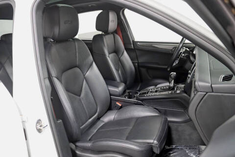 2017 Porsche Macan GTS