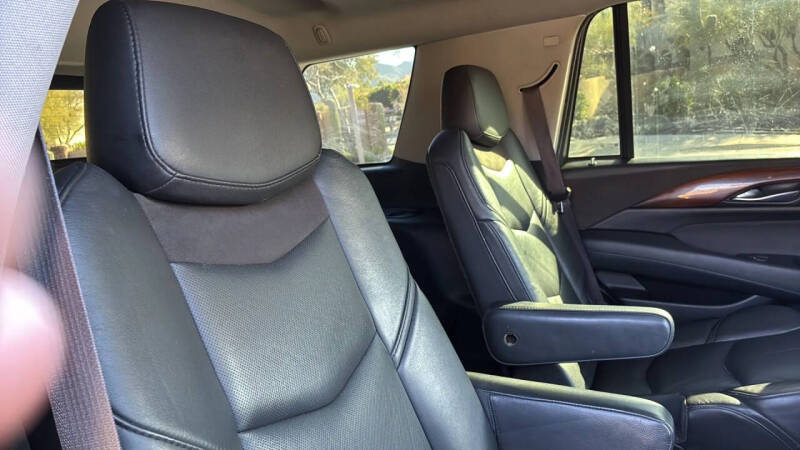 2015 Cadillac Escalade Premium