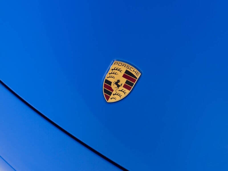 2024 Porsche 911 Carrera GTS