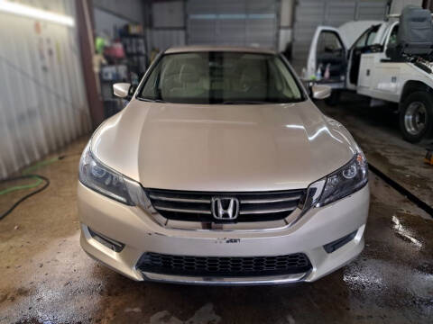 2015 Honda Accord for sale at Space & Rocket Auto Sales in Meridianville AL