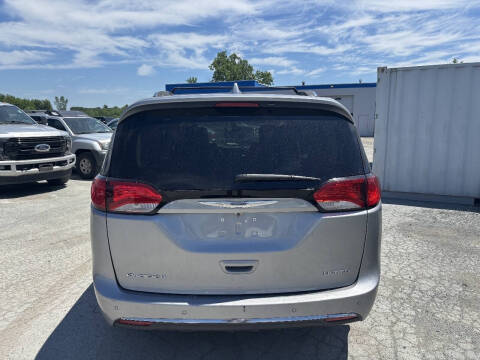 2018 Chrysler Pacifica Limited