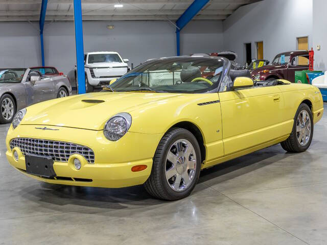 2002 Ford Thunderbird Deluxe