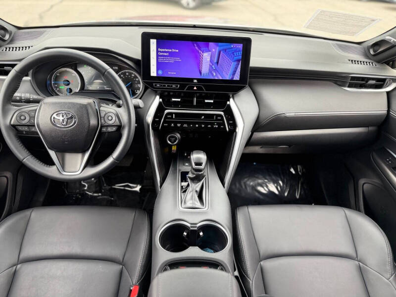 2024 Toyota Venza XLE