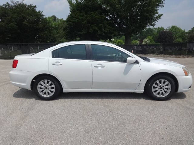 2012 Mitsubishi Galant FE