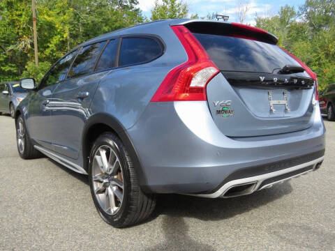 2018 Volvo V60 Cross Country T5 Premier