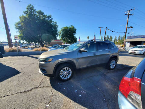 2019 Jeep Cherokee Latitude